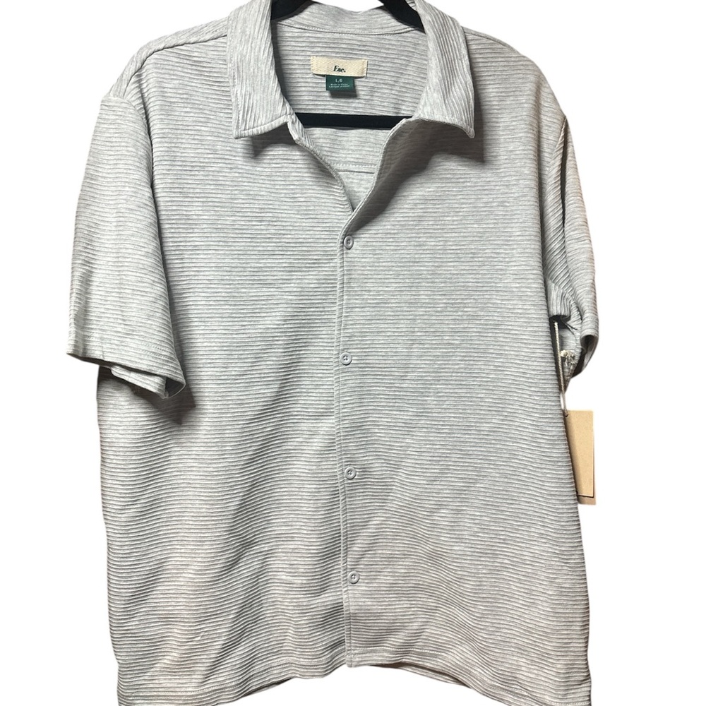 NWT Esc ESCAPE Brand Men's Gray Striped Casual Button-Down Shirt